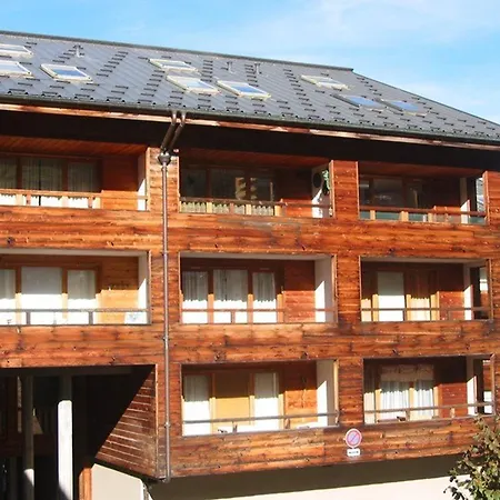 Duplex 3 Pièces Avec Piscine Près Des Pistes - Fr-1-573-25 * Saint-Jean-dʼAulps